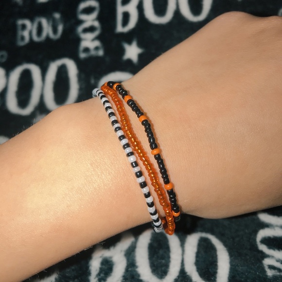 Handmade Halloween bracelet set - Picture 1 of 1